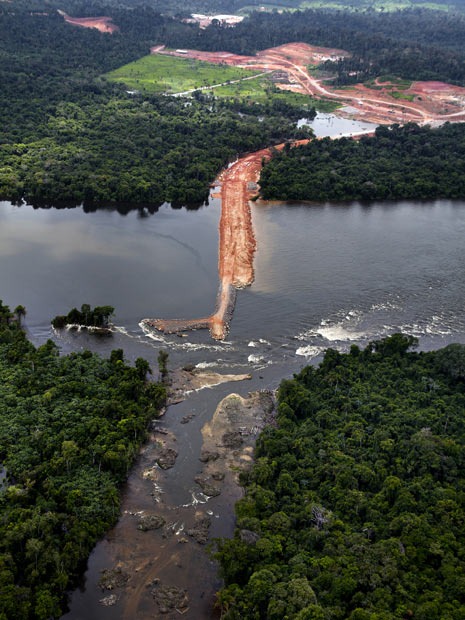 CONSTRUÇÃO DA USINA DE BELO MONTE